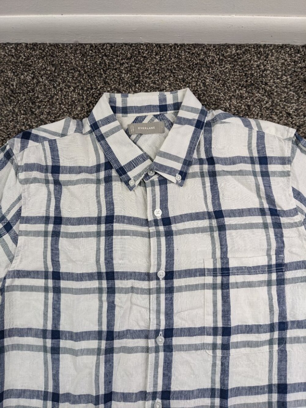 Everlane Shirt 100% Linen Short Sleeve Button Up White Blue Mens Large